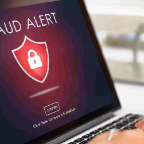 जानिए कैसे ईमेल, मैसेज और कॉल के जरिए ठग खाली कर देते हैं आपका बैंक अकाउंट…