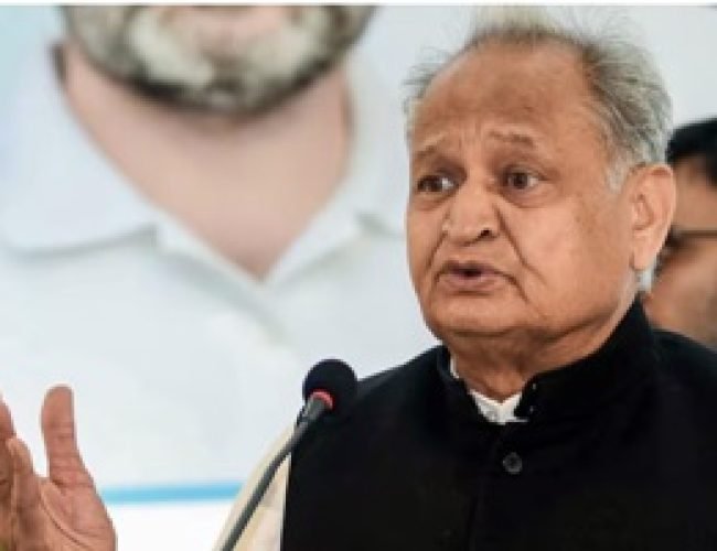 ‘मासिक धर्म को मौलिक अधिकार मानना ऐतिहासिक’, सुप्रीम कोर्ट के फैसले का अशोक गहलोत ने किया स्वागत…