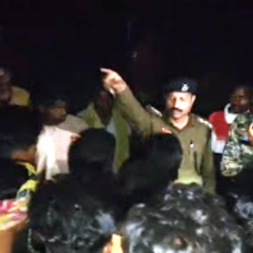 धमतरी में धर्मांतरण को लेकर फिर बवाल: दफनाए गए शव पर ग्रामीणों की आपत्ति, ‘घर वापसी’ पर बनी सहमति…