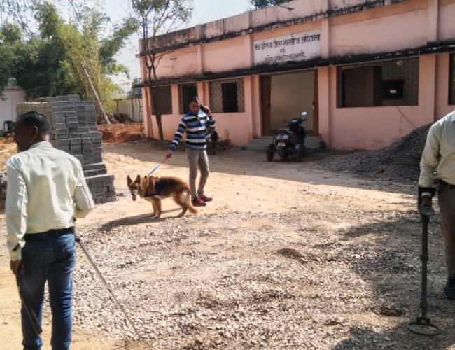 राजनांदगांव जिला न्यायालय को मिली धमकी के बाद धमतरी में एहतियातन बढ़ाई गई निगरानी…